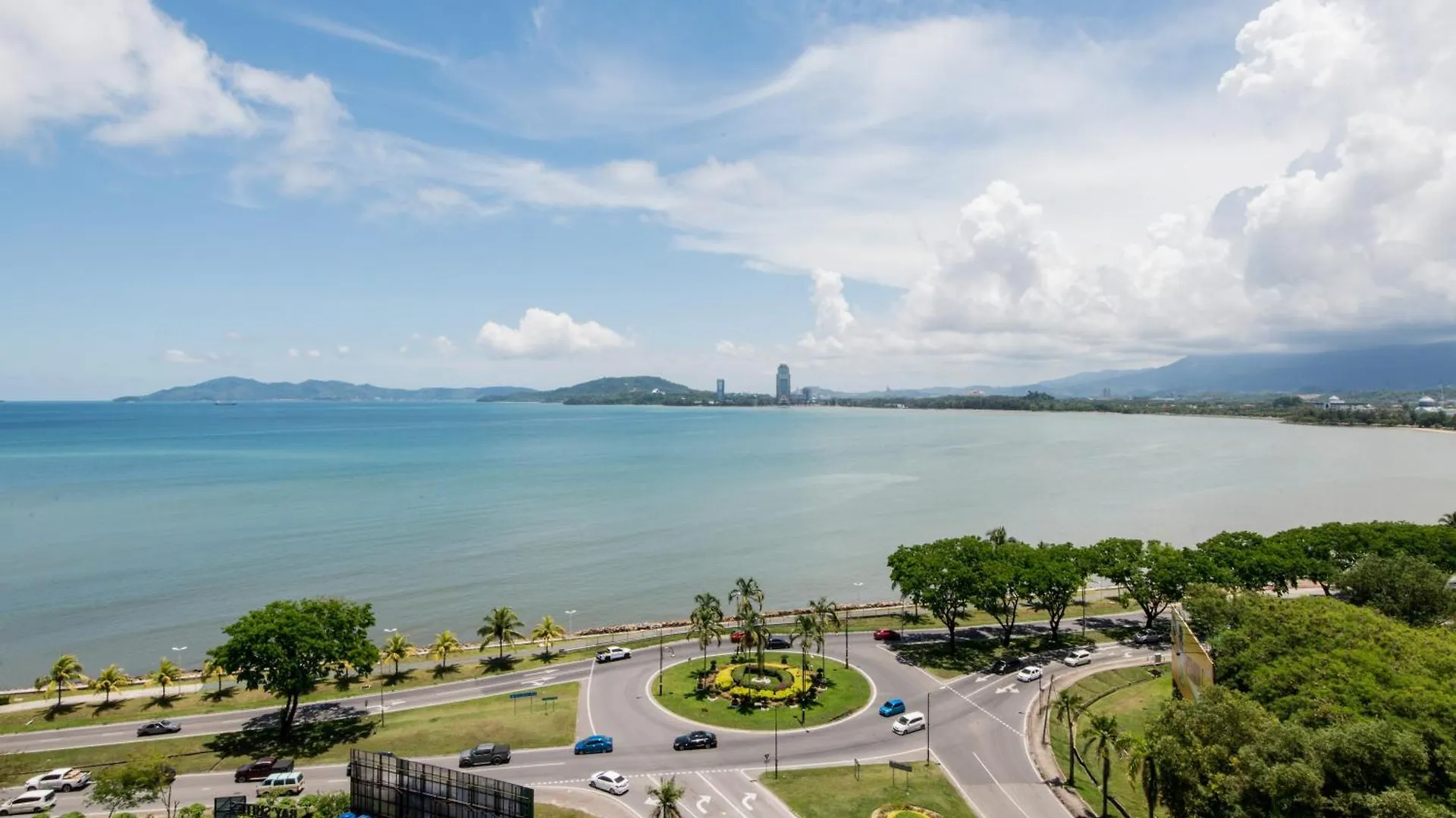 La,Mer Butik Kota Kinabalu 0*,